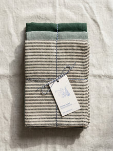 Leinen Geschirrtücher 3er-Set Bistro – Forest Green, Thin Black Stripes, Green Milieu von Linen Tales