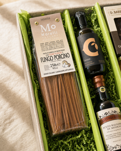 Tagliatelle ai Funghi Porcini im Geschenkkorb Eine Reise in den Süden