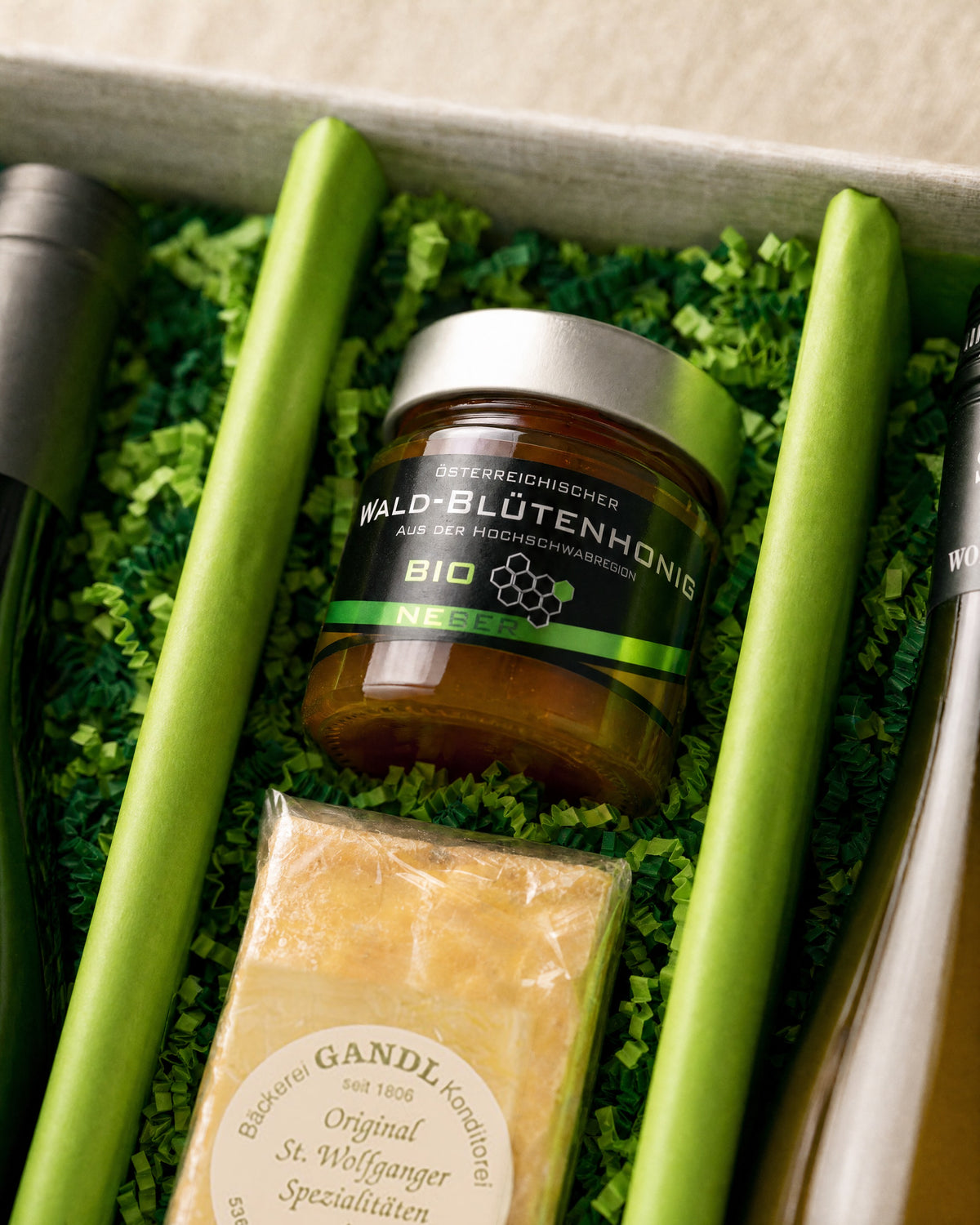 Imkerei Neber Bio Wald-Blütenhonig im Gourmet Geschenk Spezereien