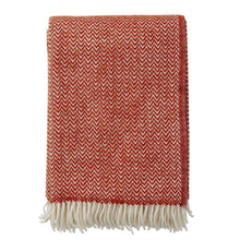 Klippan  Wolldecke Chevron  ruby red