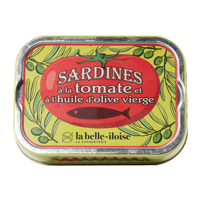 Sardinen mit Olivenöl und Tomate